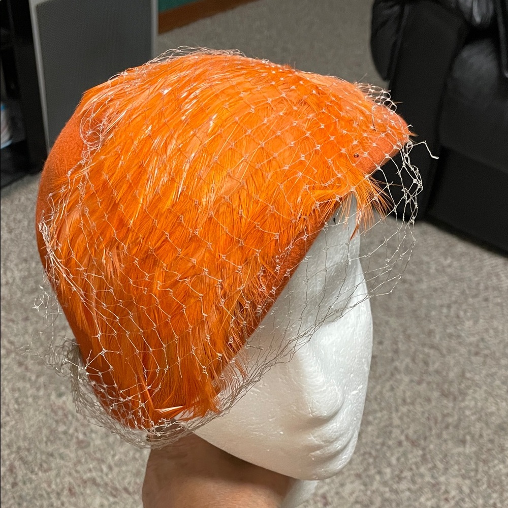 Vintage 40s wool felt feathered Orange Fascinator Hat with mesh Veil